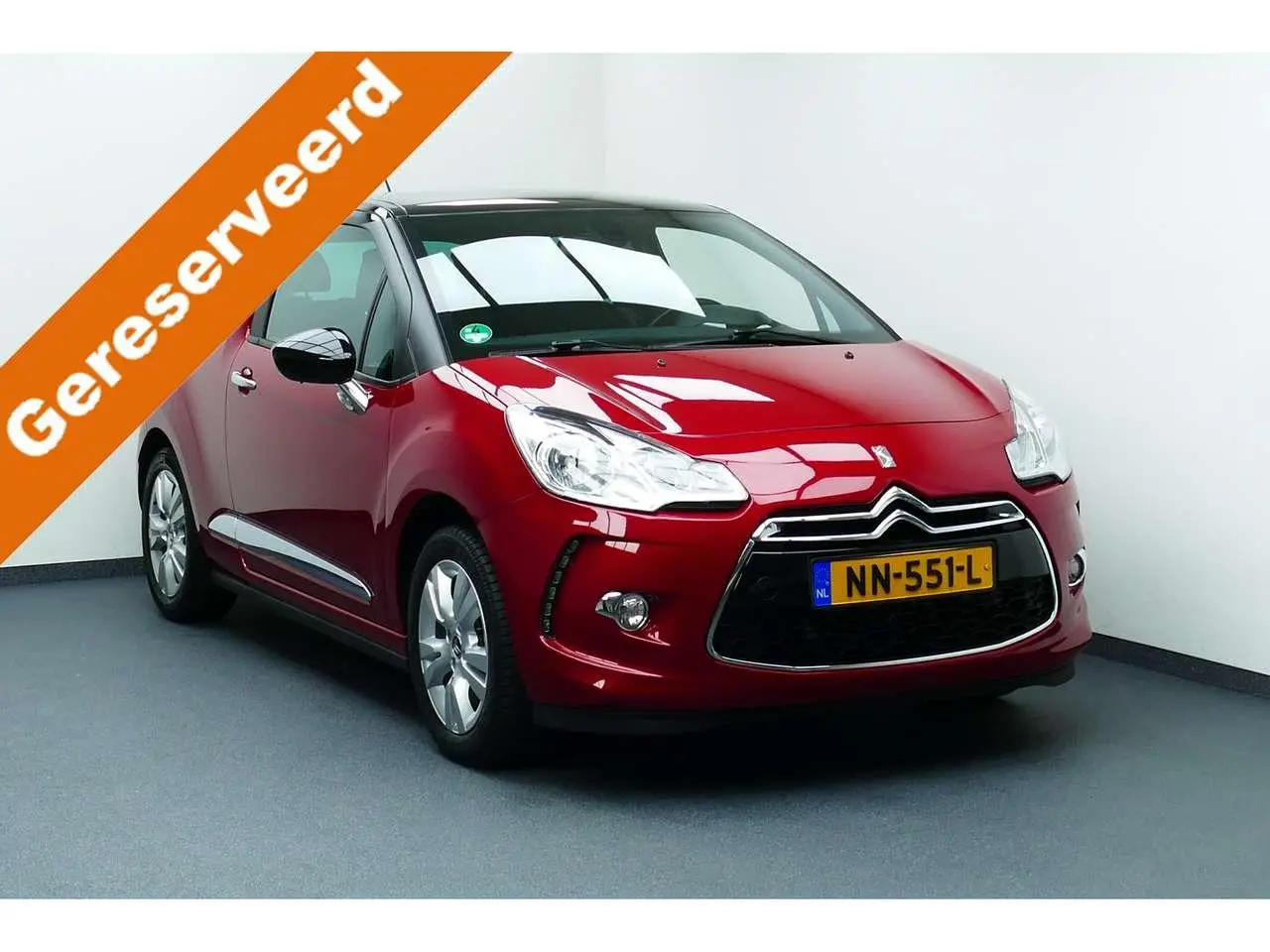 Photo 1 : Ds Automobiles Ds3 2015 Petrol