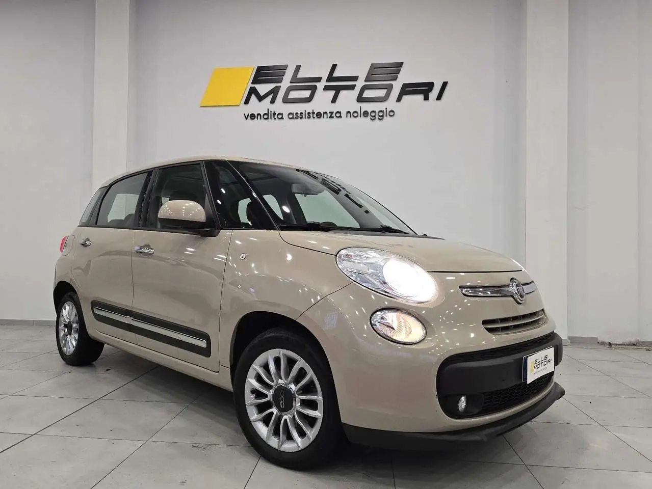 Photo 1 : Fiat 500l 2016 Diesel