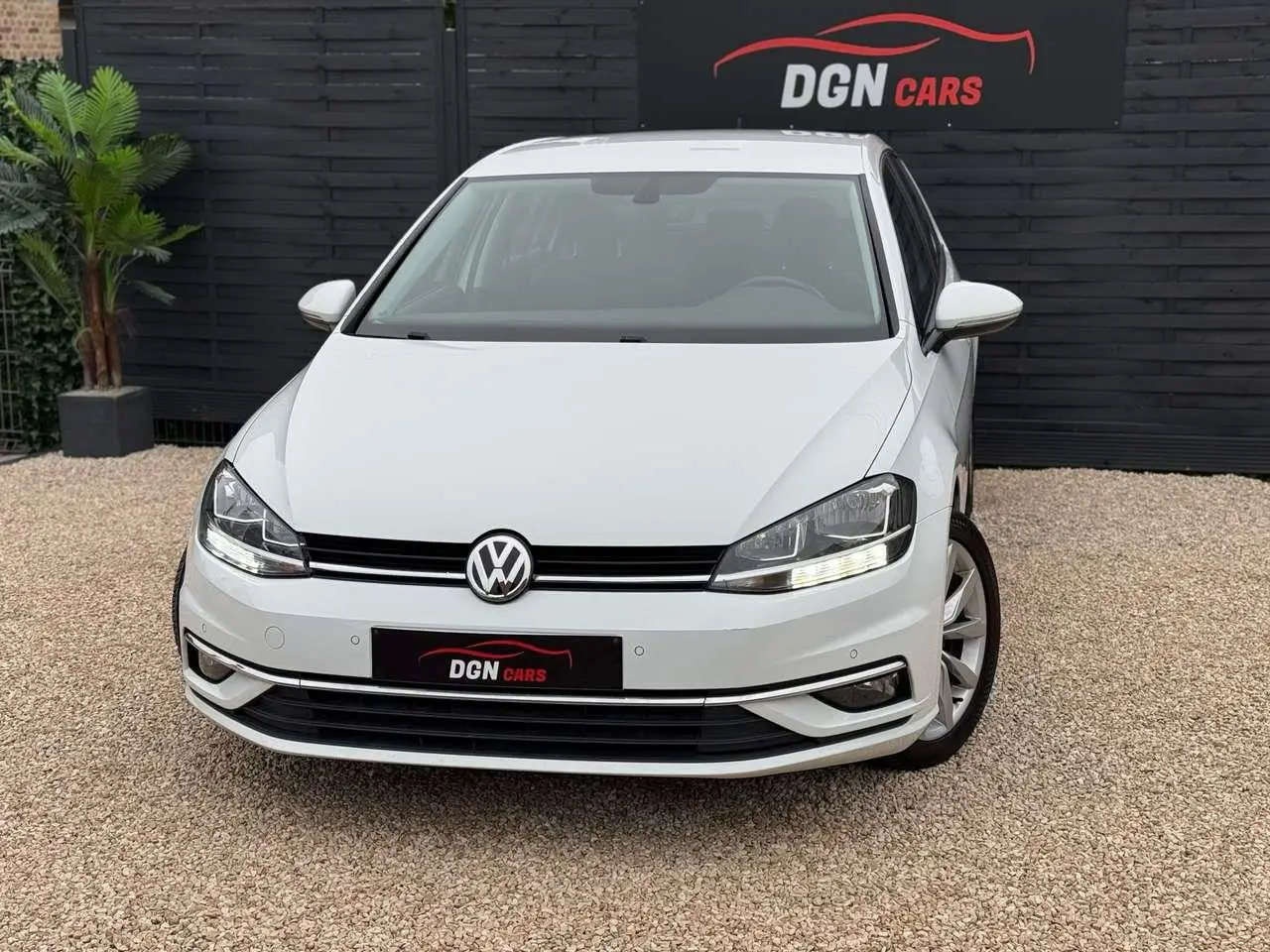 Photo 1 : Volkswagen Golf 2018 Diesel