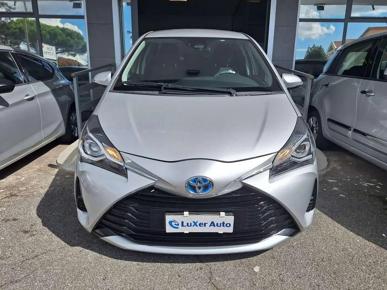 Photo 1 : Toyota Yaris 2019 Hybrid