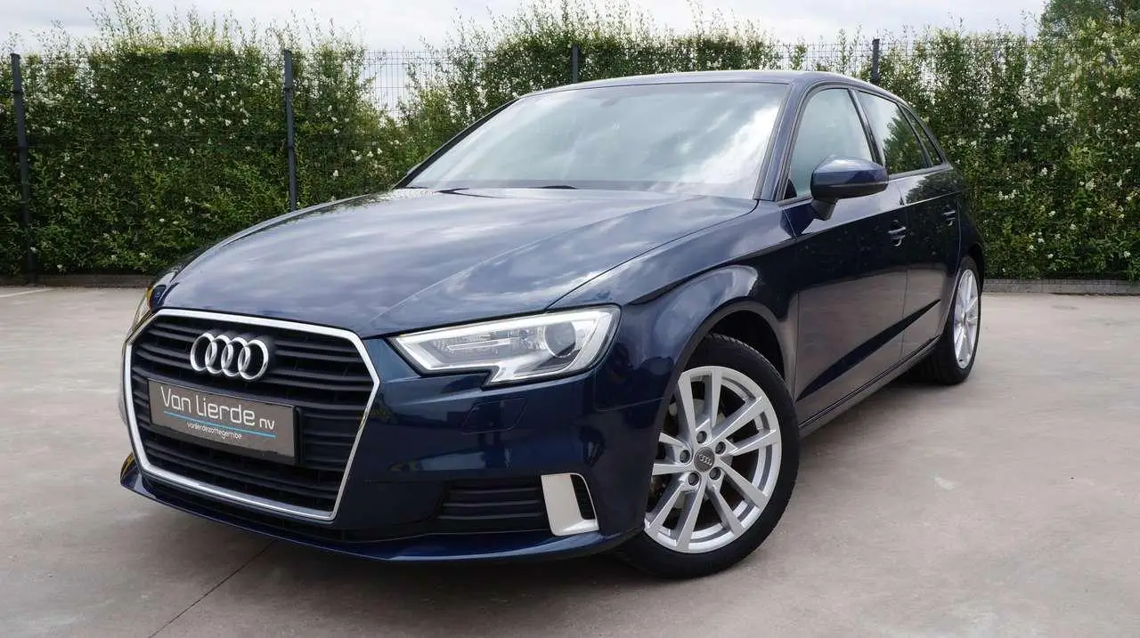 Photo 1 : Audi A3 2019 Essence