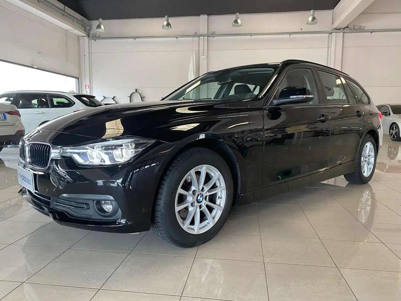 Photo 1 : Bmw Serie 3 2019 Diesel