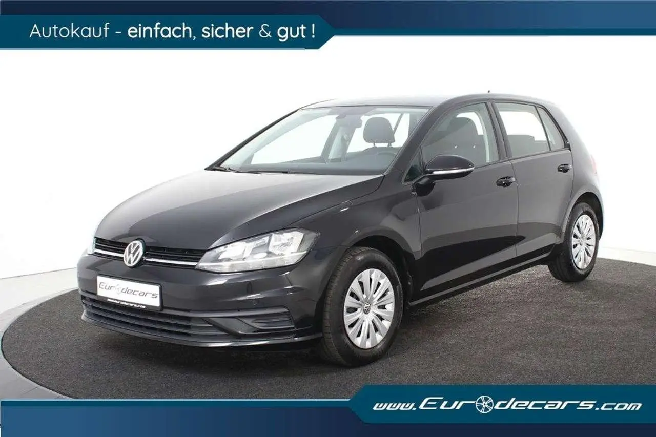 Photo 1 : Volkswagen Golf 2019 Essence