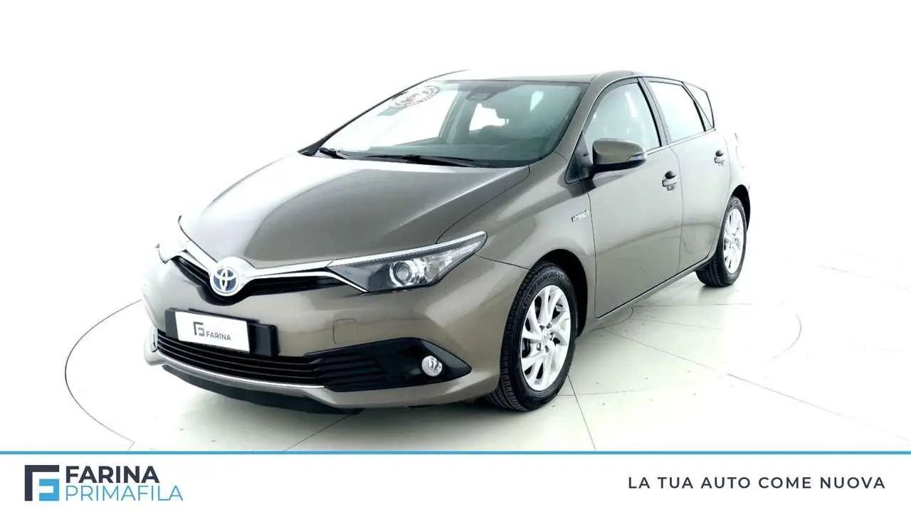 Photo 1 : Toyota Auris 2018 Hybrid