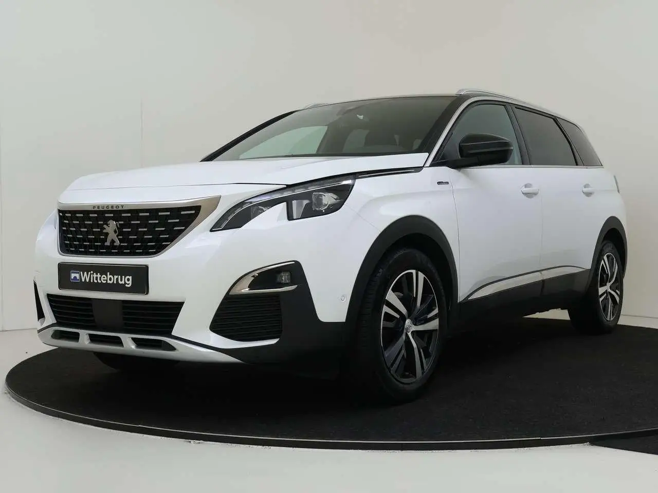 Photo 1 : Peugeot 5008 2020 Essence