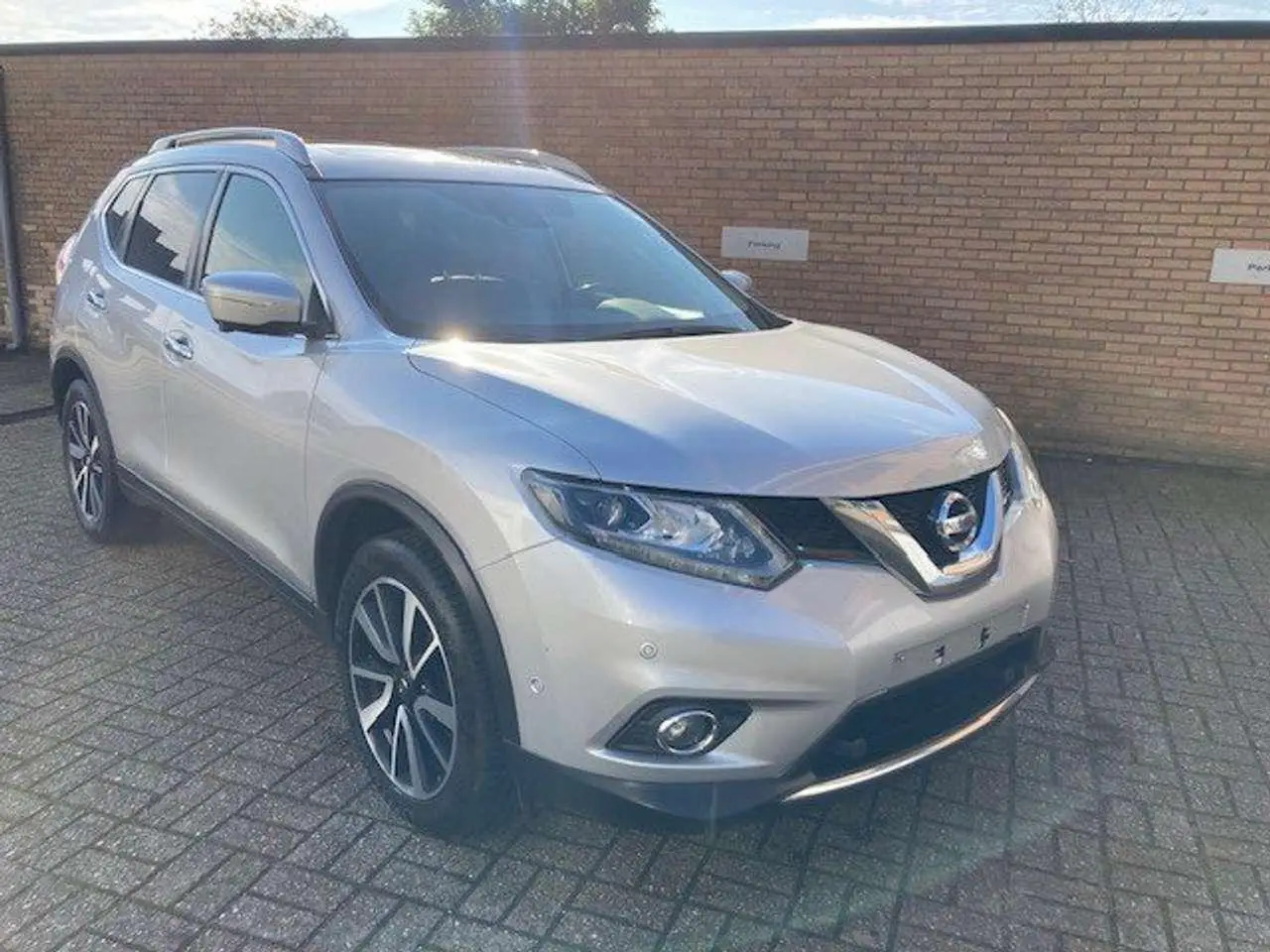 Photo 1 : Nissan X-trail 2017 Essence