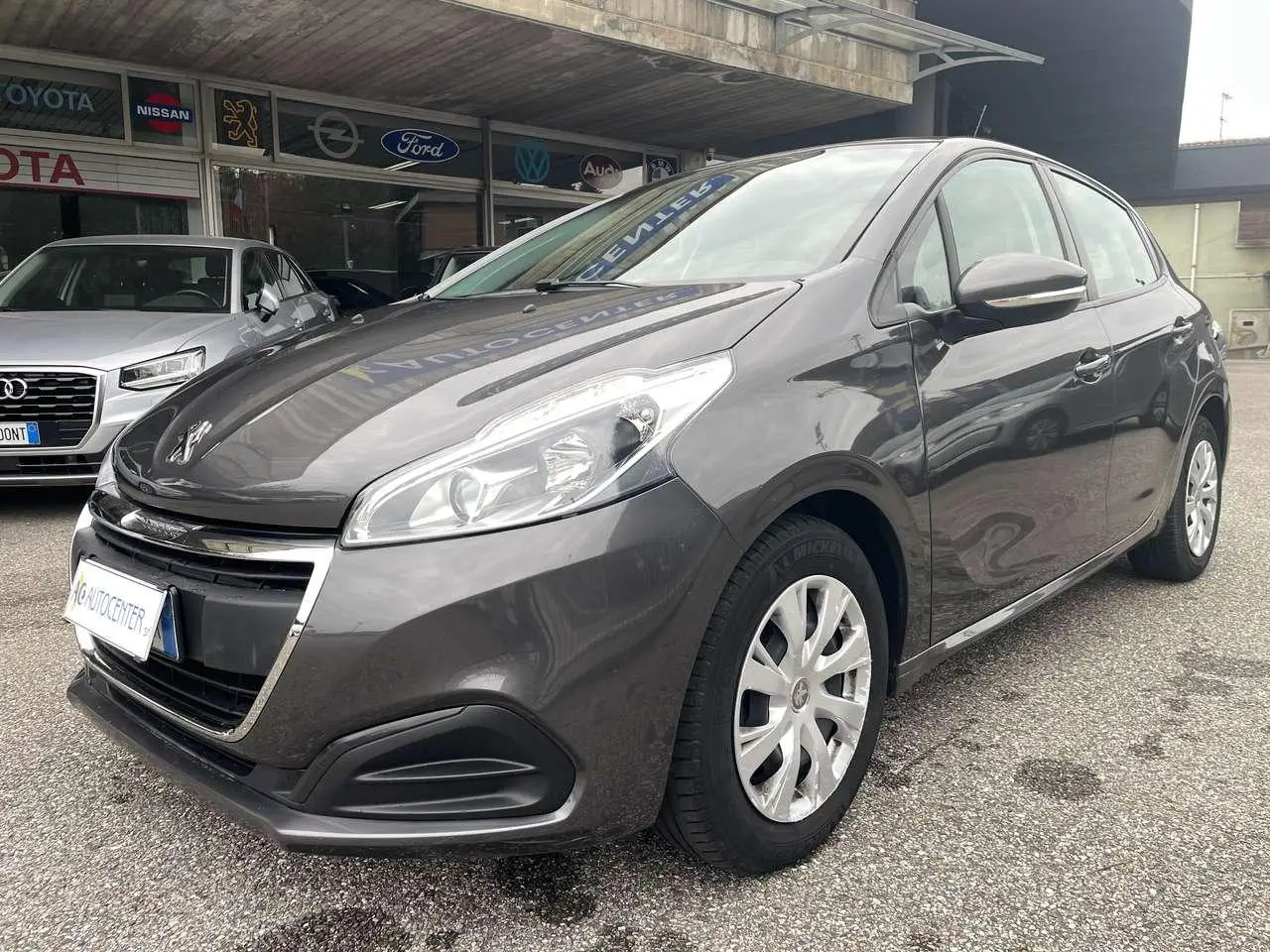 Photo 1 : Peugeot 208 2018 Diesel