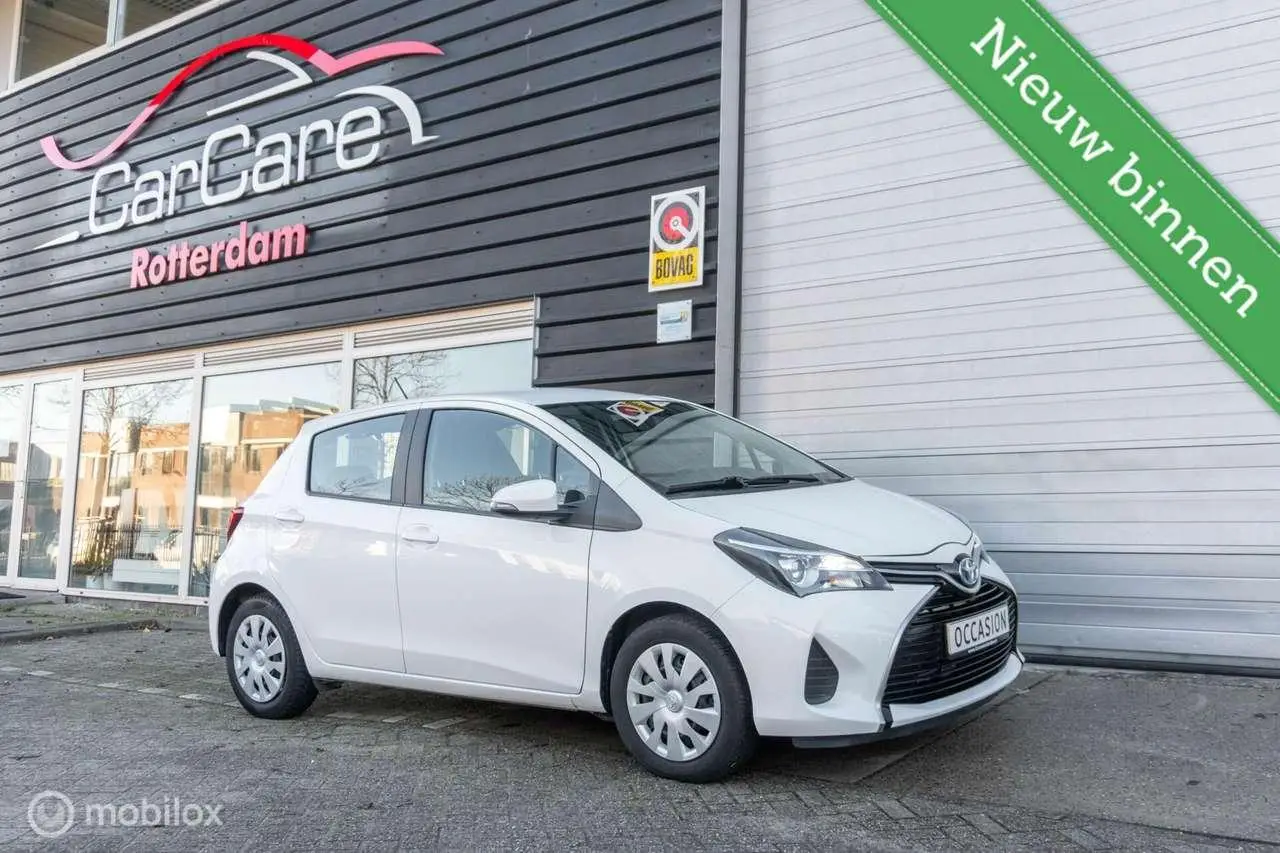 Photo 1 : Toyota Yaris 2016 Hybride