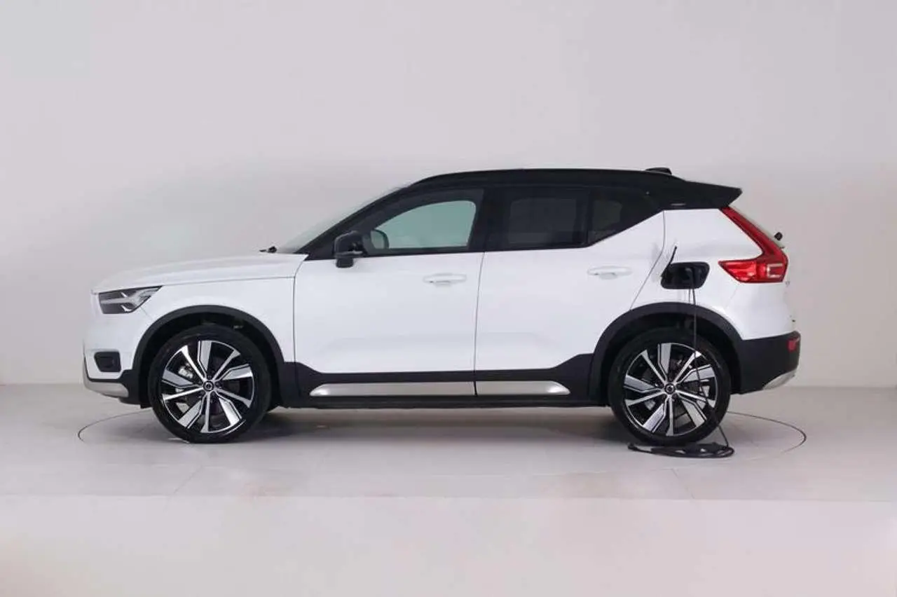 Photo 1 : Volvo Xc40 2022 Electric