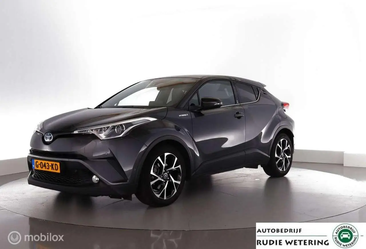 Photo 1 : Toyota C-hr 2019 Hybride