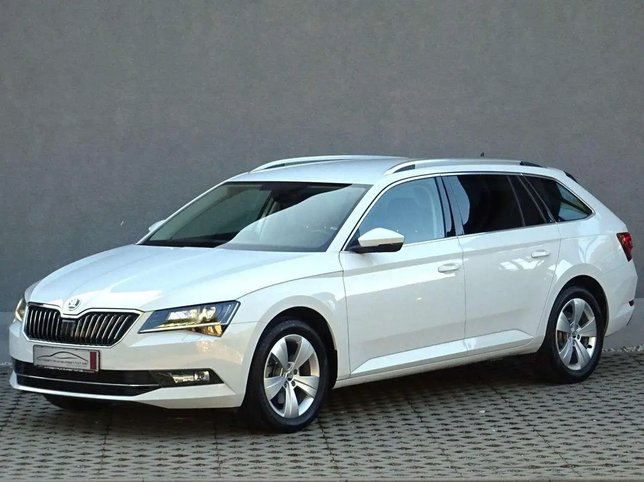 Photo 1 : Skoda Superb 2019 Essence