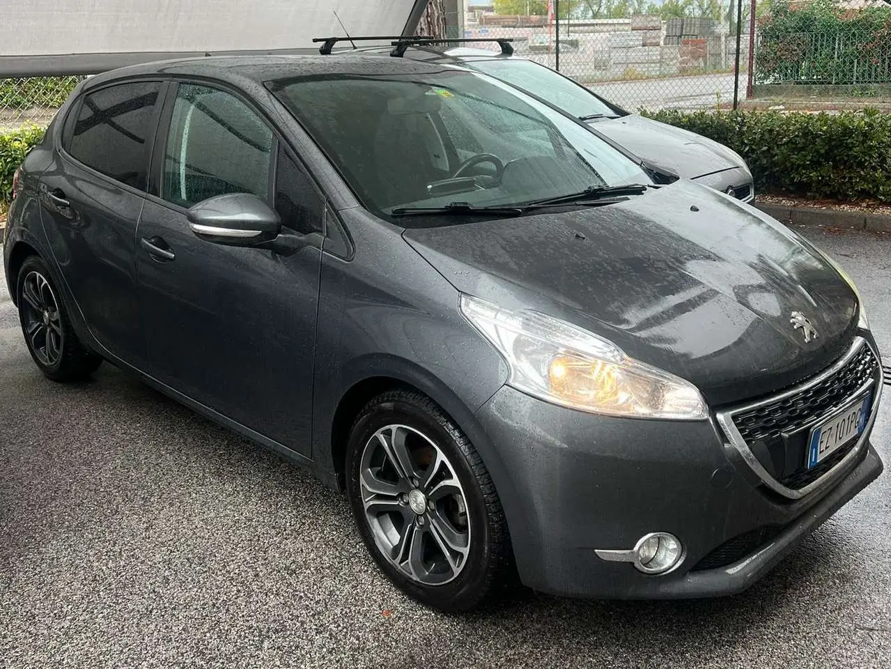 Photo 1 : Peugeot 208 2015 Diesel