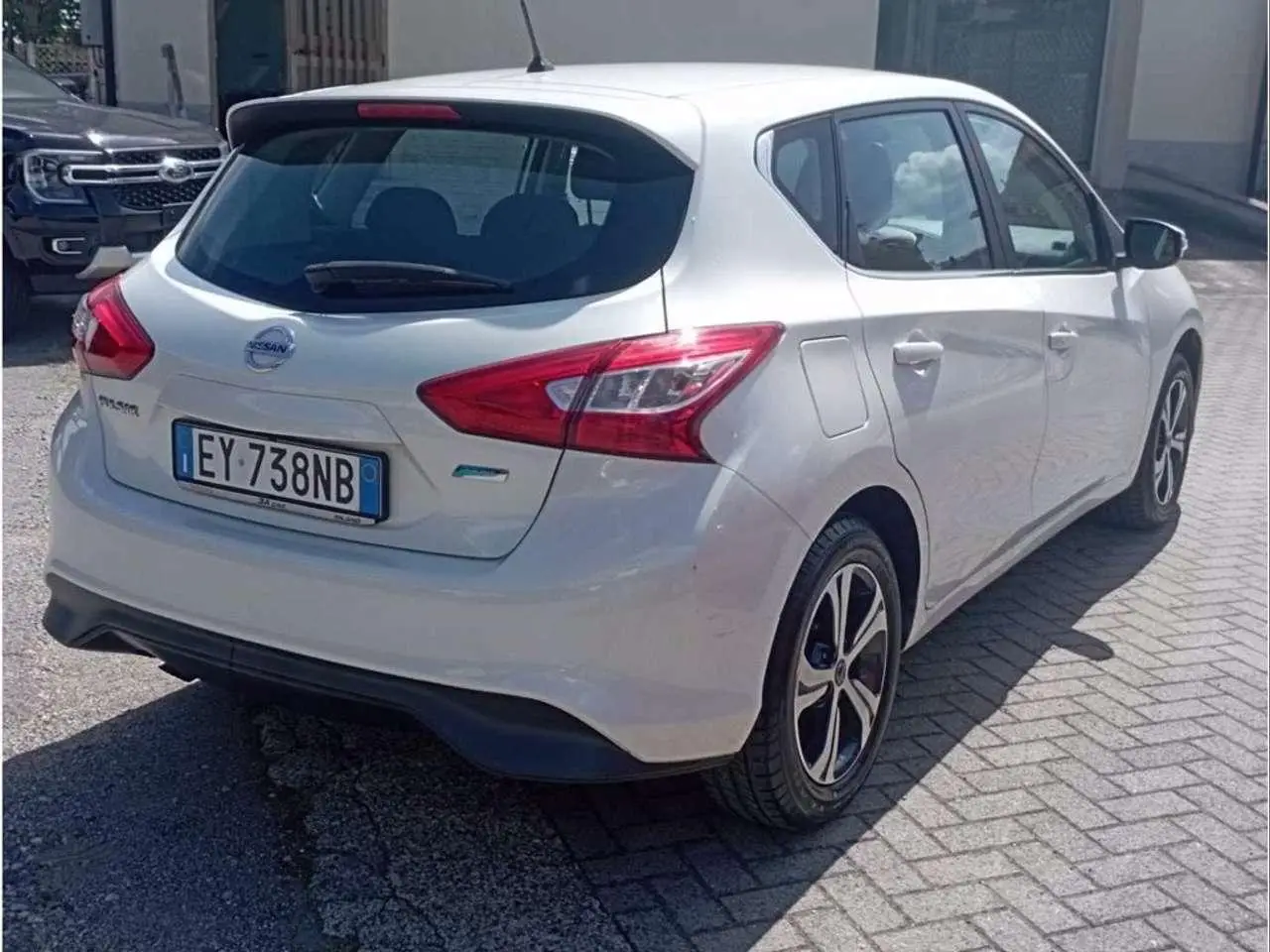 Photo 1 : Nissan Pulsar 2015 Diesel