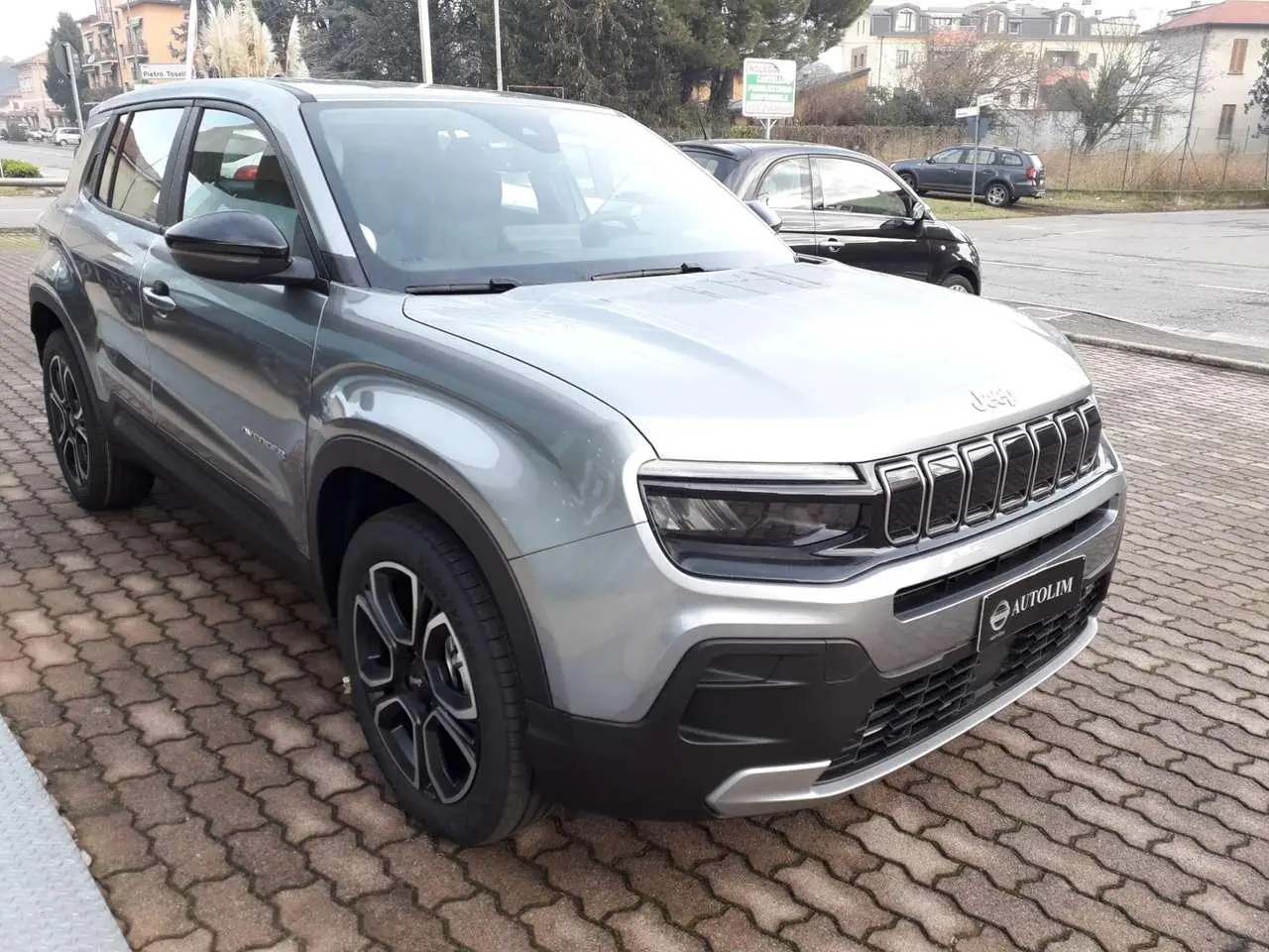 Photo 1 : Jeep Avenger 2023 Petrol