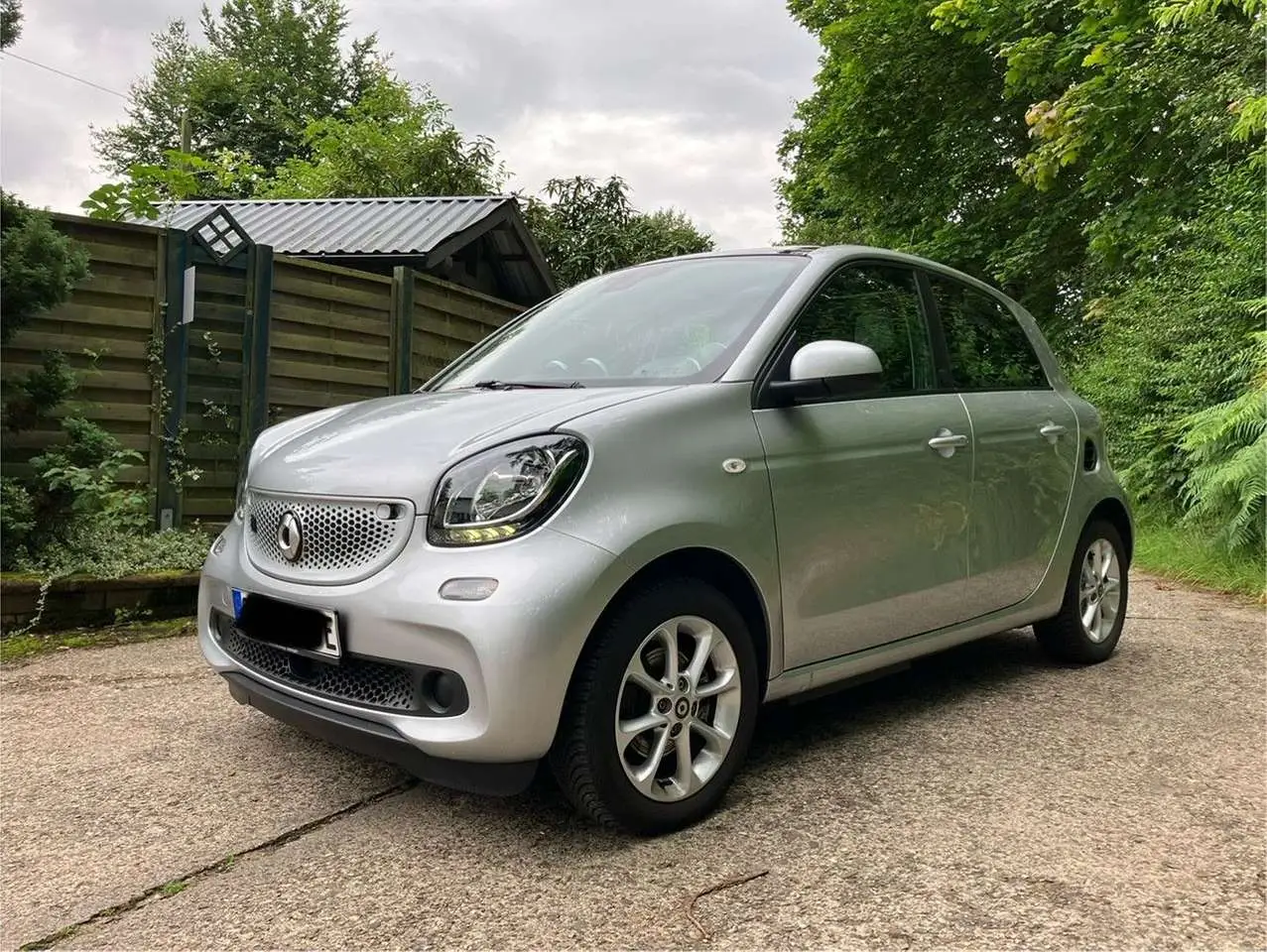 Photo 1 : Smart Forfour 2019 Électrique