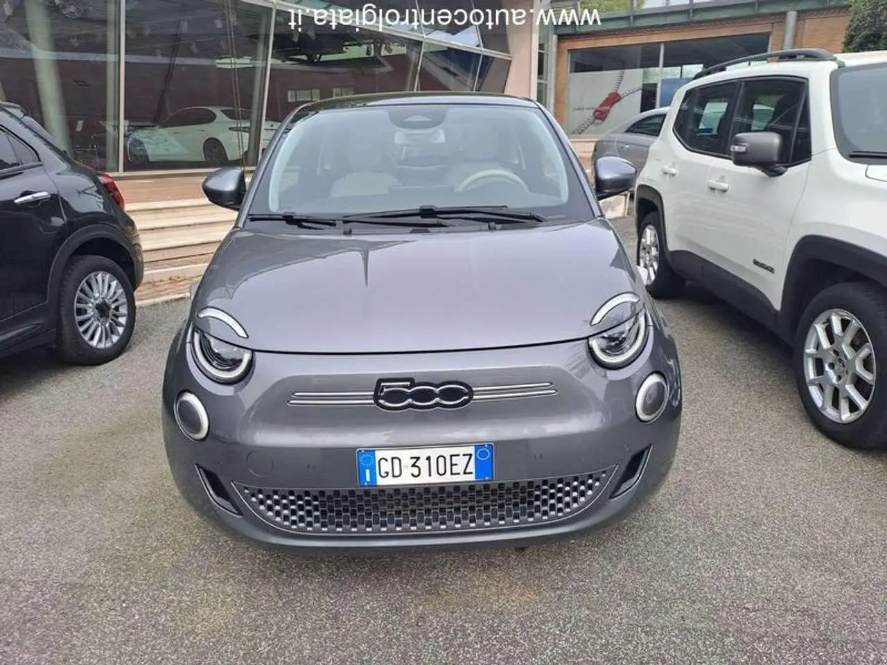 Photo 1 : Fiat 500 2020 Électrique