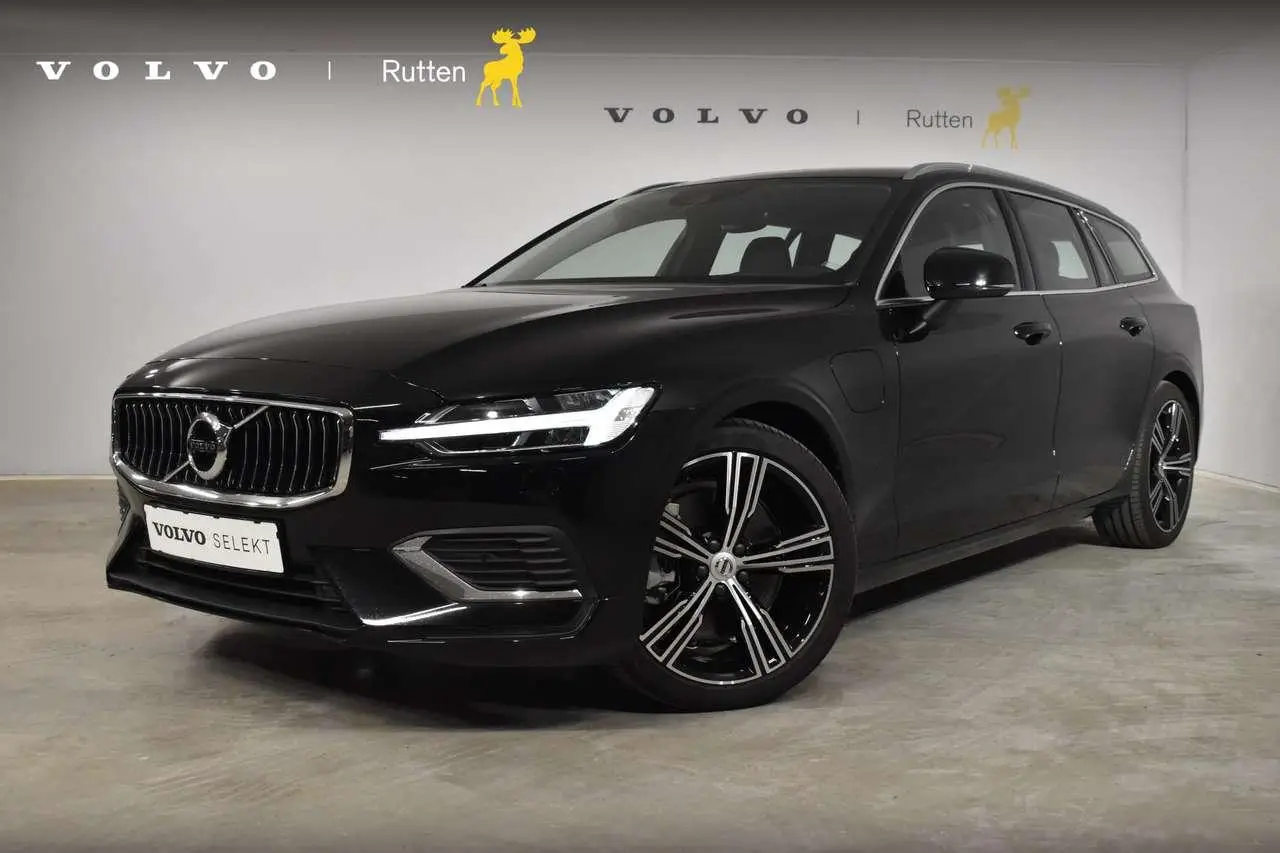 Photo 1 : Volvo V60 2022 Hybrid