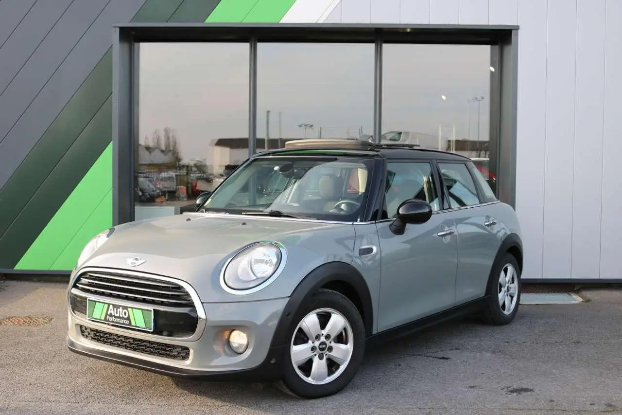 Photo 1 : Mini Cooper 2015 Diesel