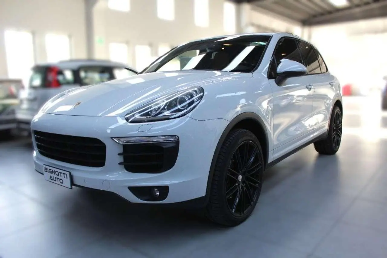 Photo 1 : Porsche Cayenne 2016 Diesel