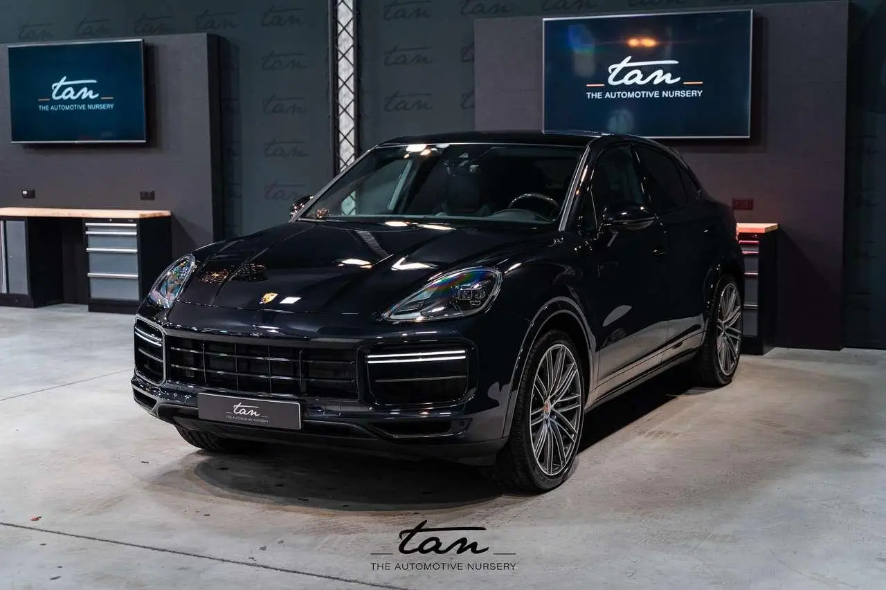 Photo 1 : Porsche Cayenne 2020 Essence