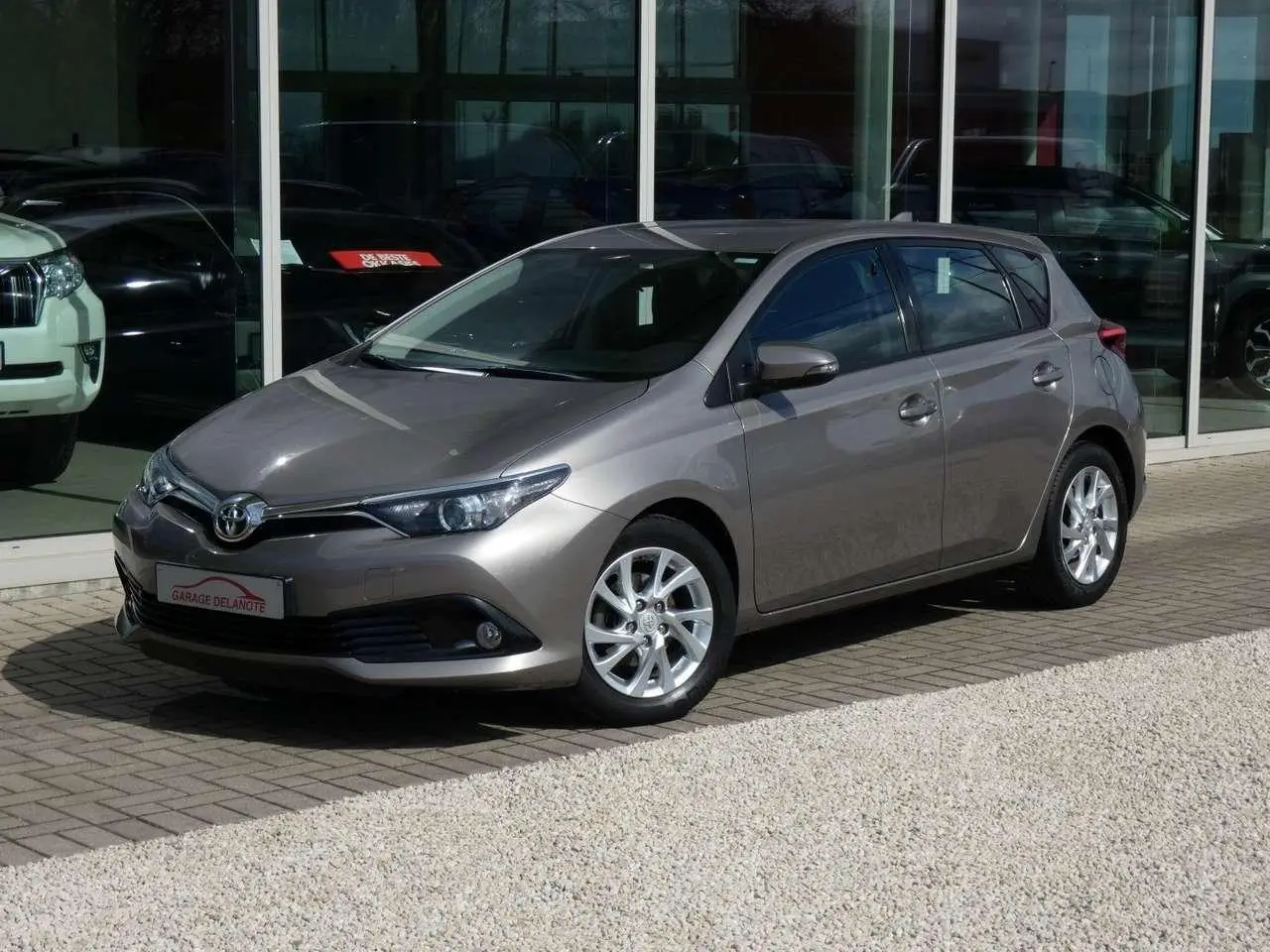 Photo 1 : Toyota Auris 2016 Essence