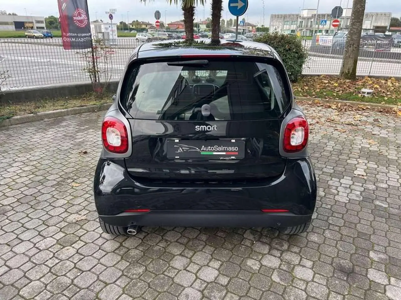 Photo 1 : Smart Fortwo 2018 Petrol