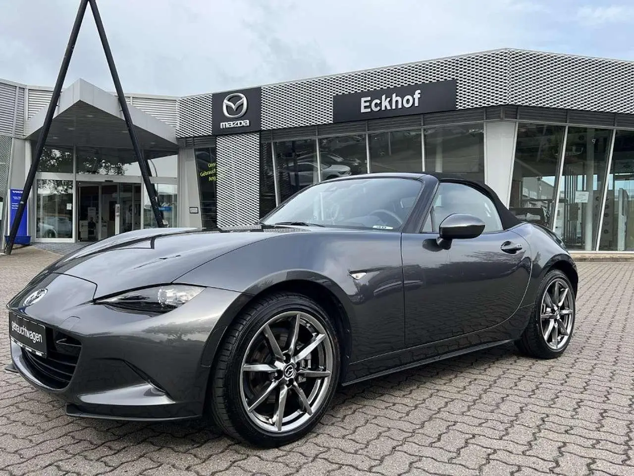 Photo 1 : Mazda Mx-5 2023 Essence