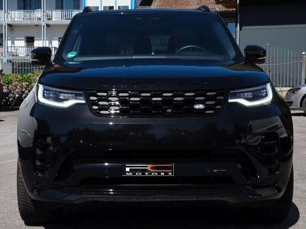 Photo 1 : Land Rover Discovery 2024 Hybride