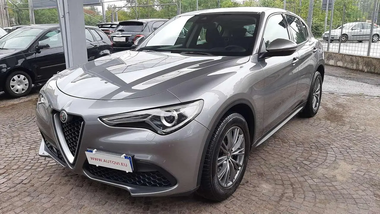 Photo 1 : Alfa Romeo Stelvio 2018 Diesel