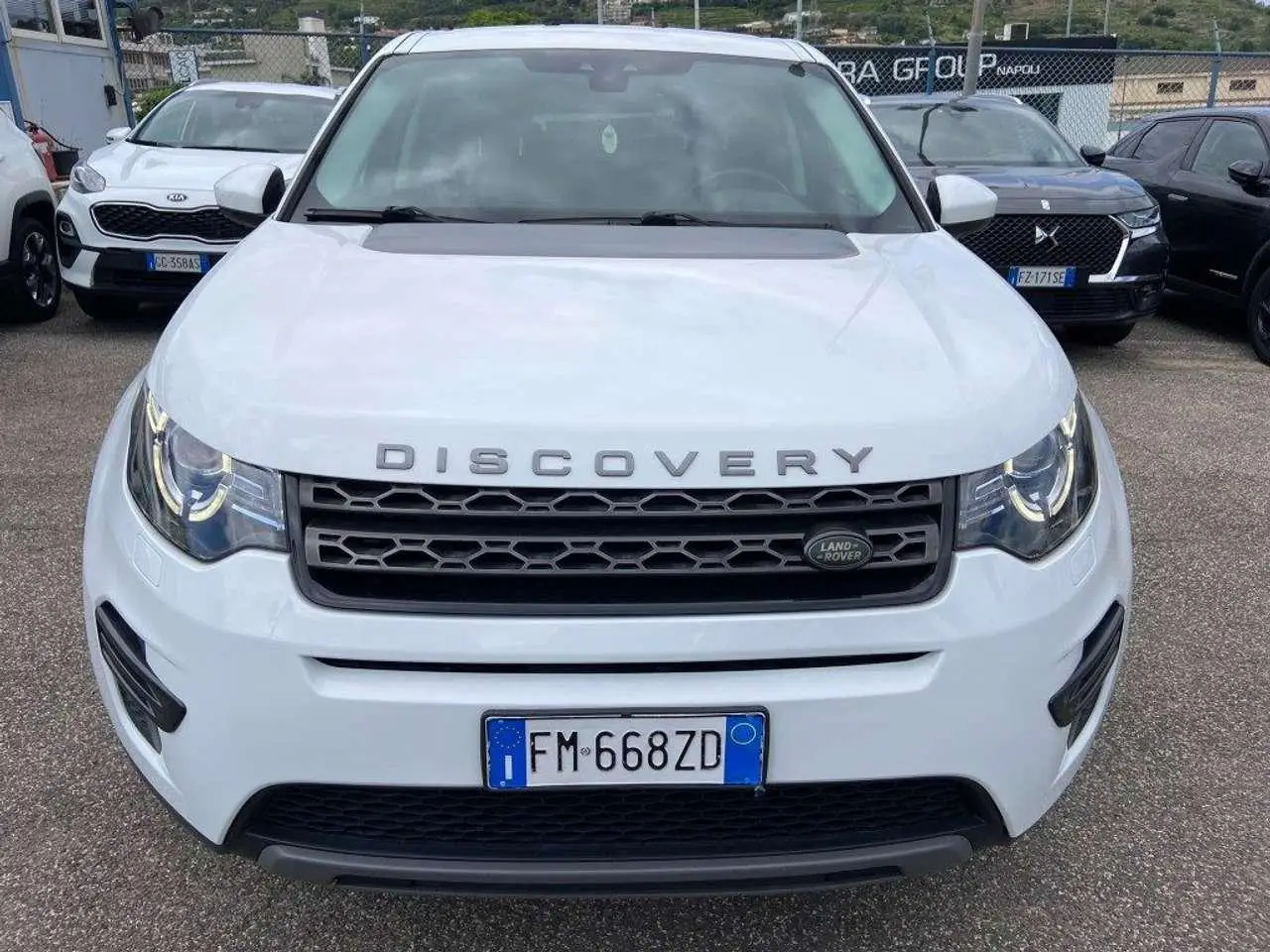 Photo 1 : Land Rover Discovery 2018 Diesel