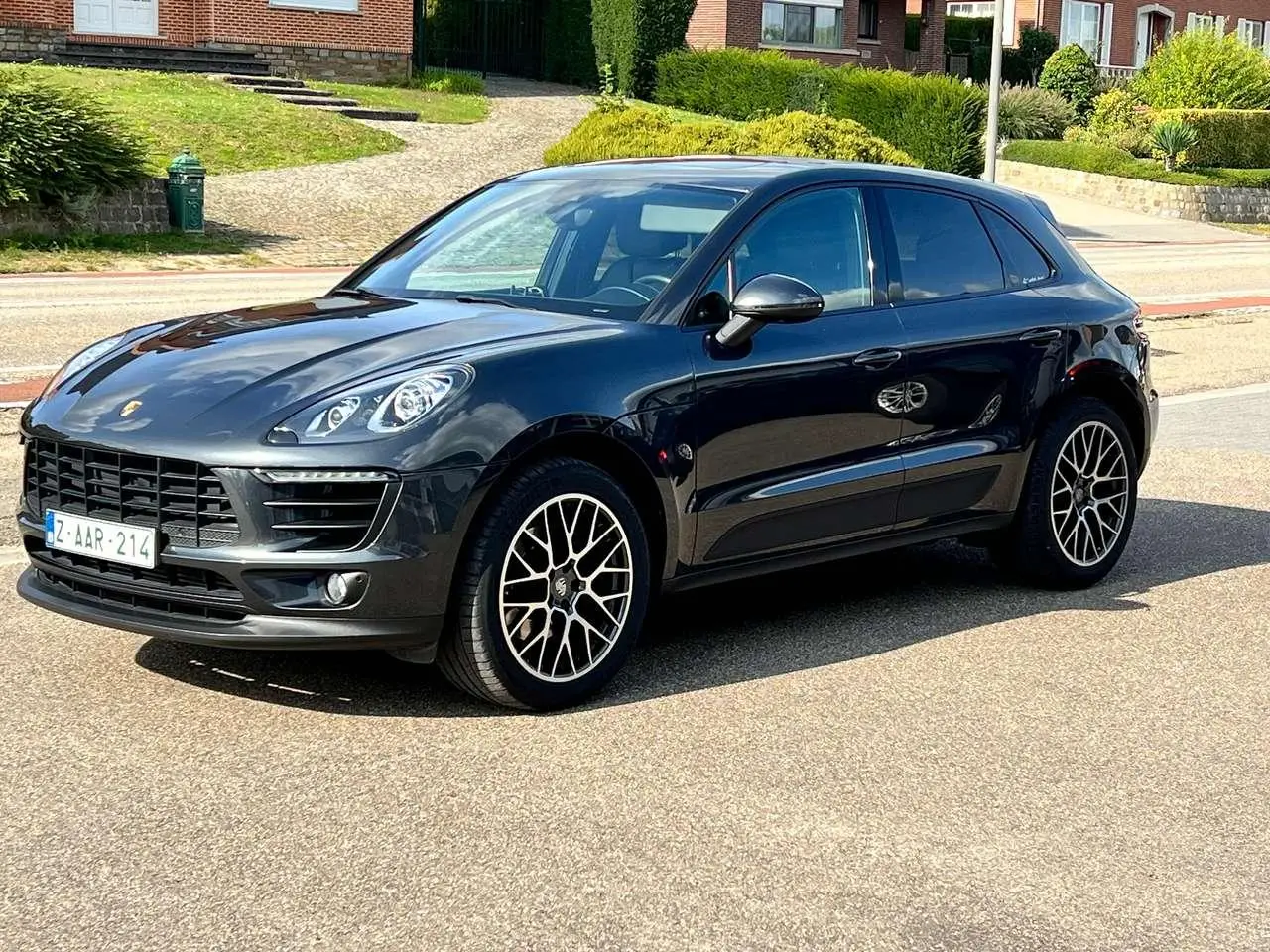 Photo 1 : Porsche Macan 2018 Essence