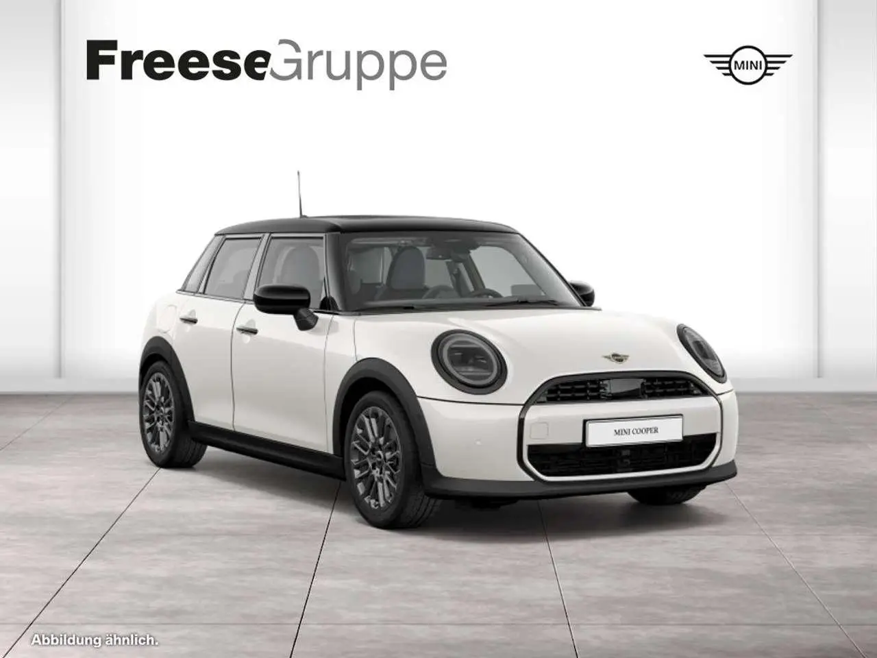 Photo 1 : Mini Cooper 2024 Petrol