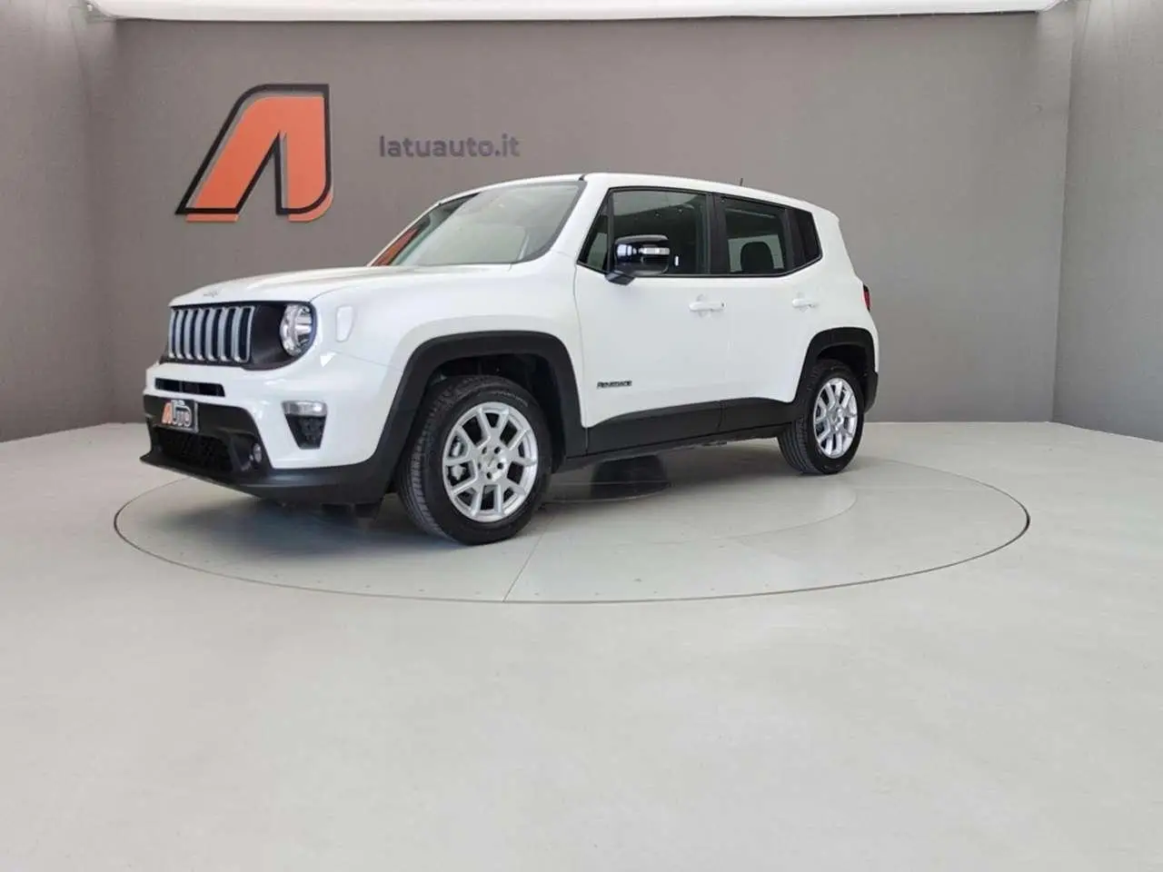 Photo 1 : Jeep Renegade 2023 Essence