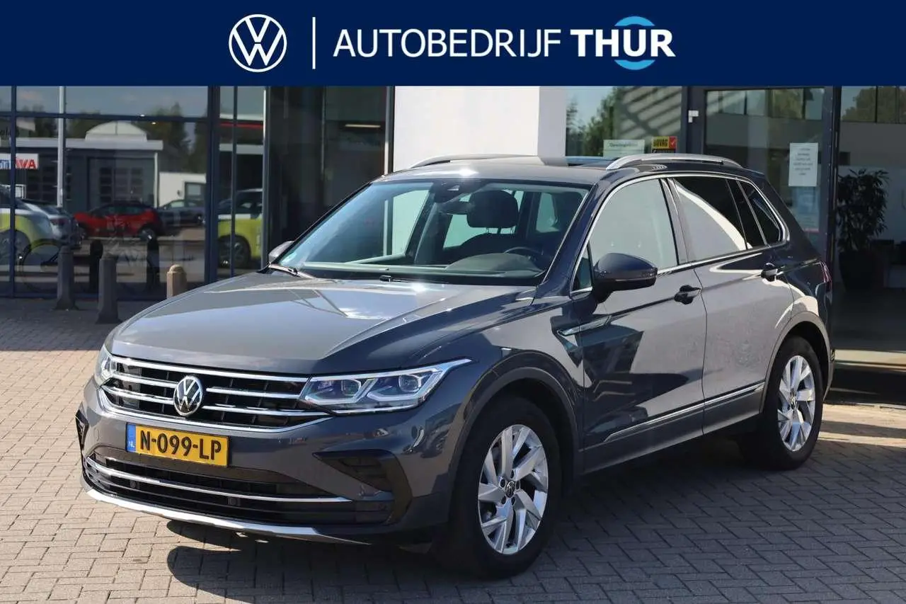 Photo 1 : Volkswagen Tiguan 2021 Petrol