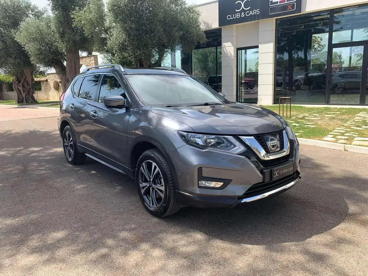 Photo 1 : Nissan X-trail 2018 Diesel