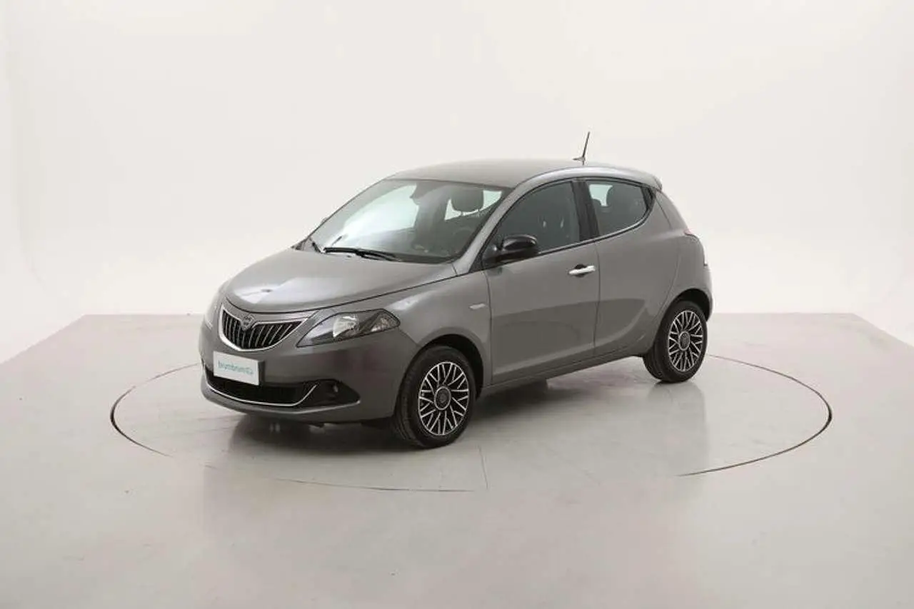 Photo 1 : Lancia Ypsilon 2024 Hybrid