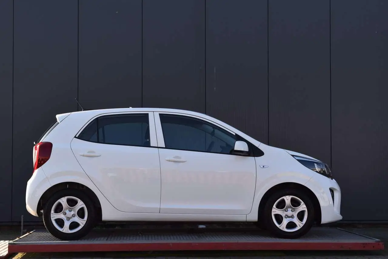 Photo 1 : Kia Picanto 2020 Essence