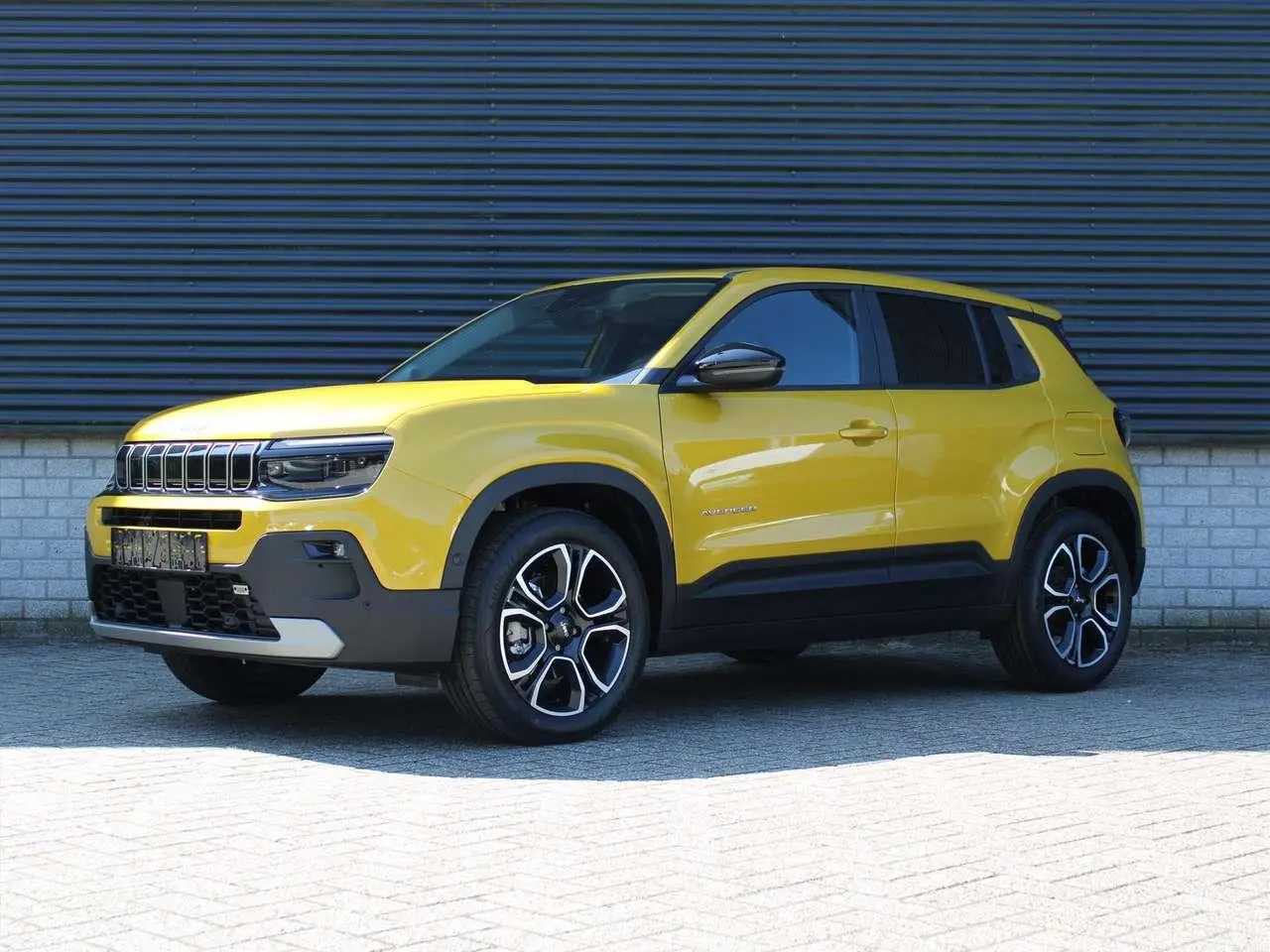 Photo 1 : Jeep Avenger 2024 Hybride