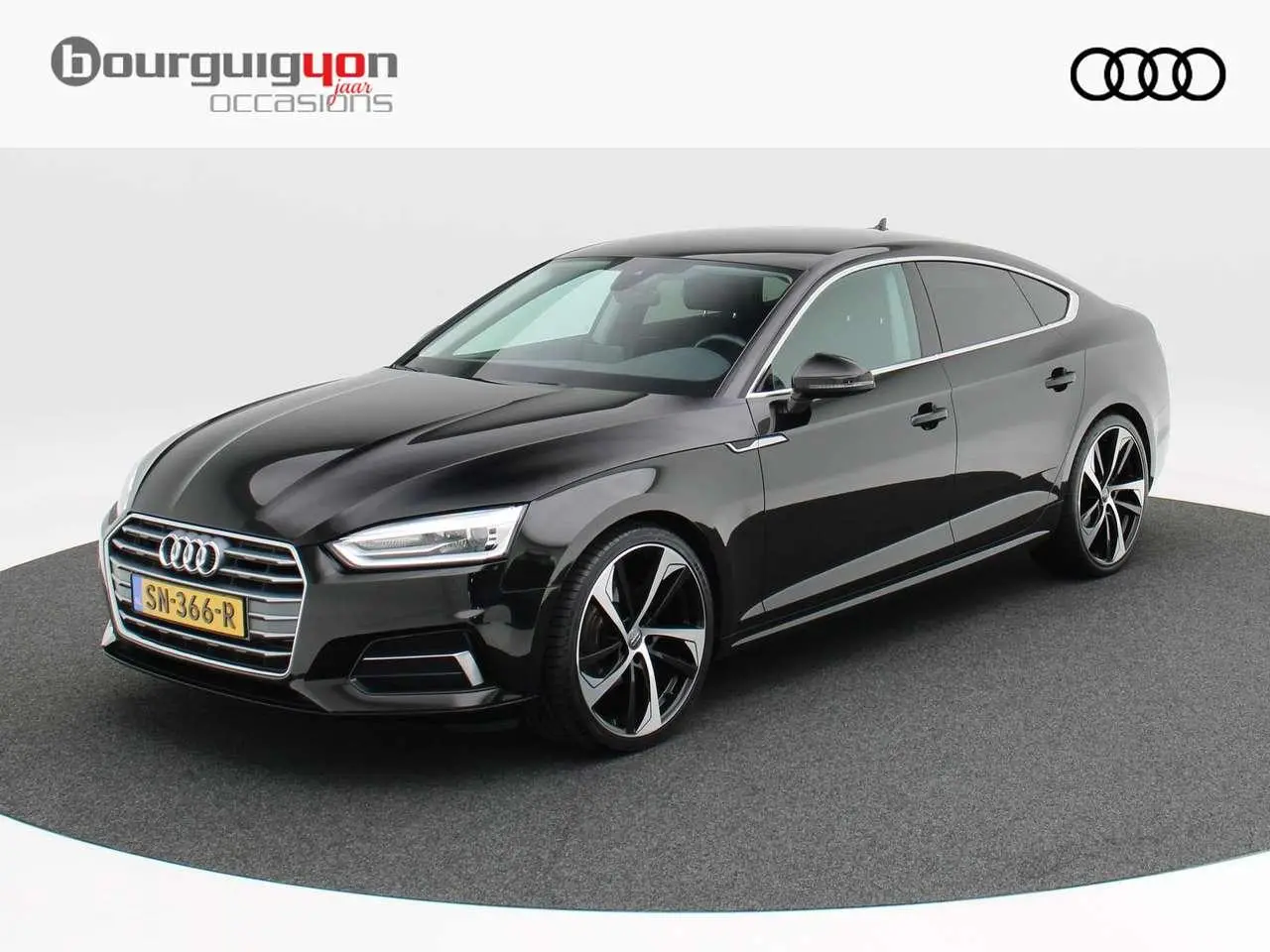 Photo 1 : Audi A5 2017 Petrol