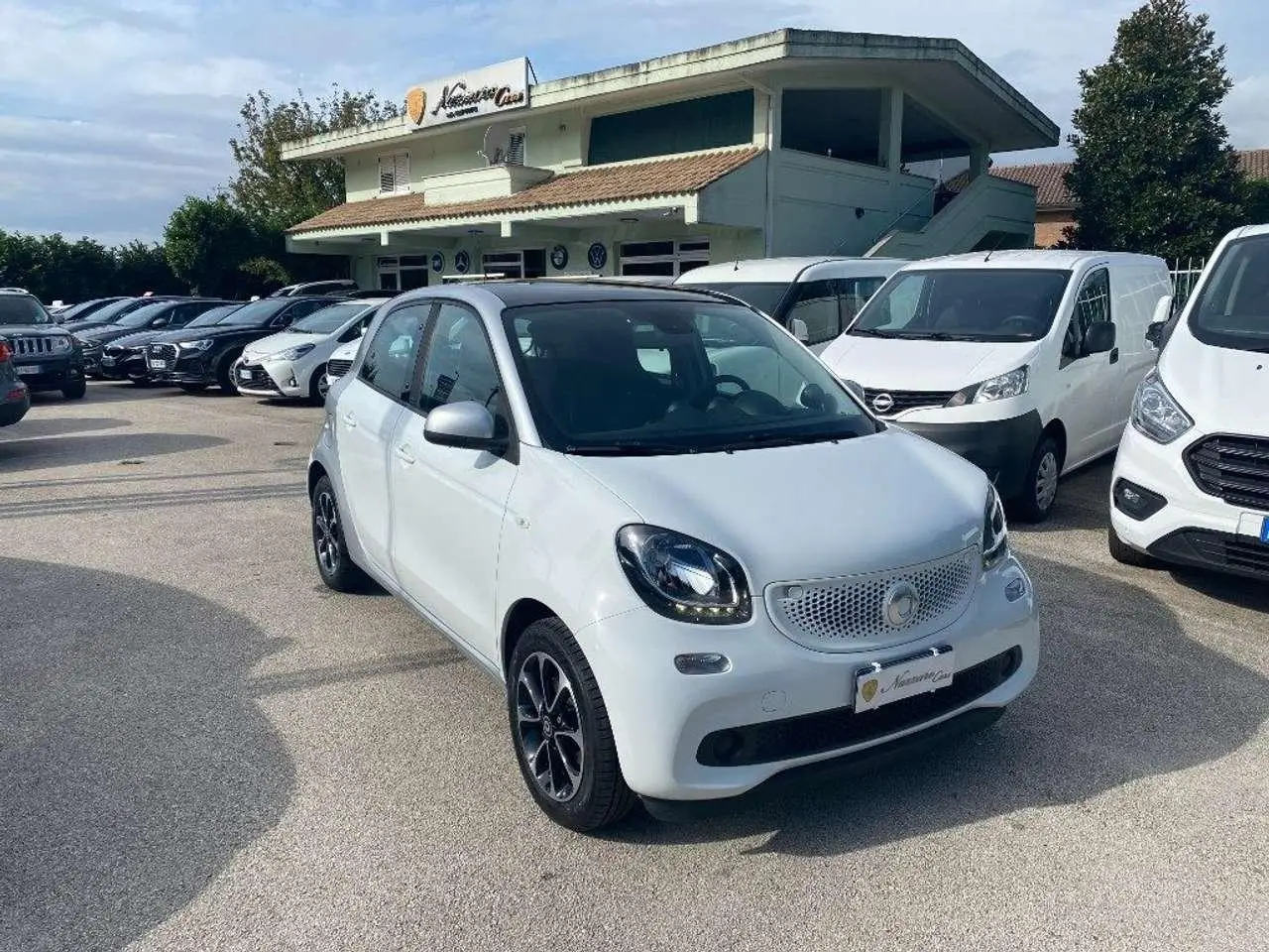 Photo 1 : Smart Forfour 2017 Petrol