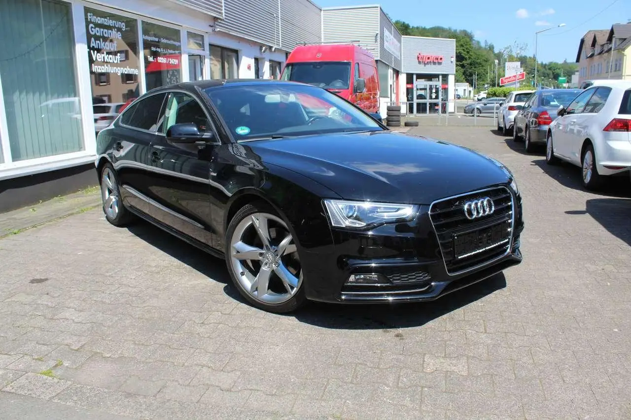 Photo 1 : Audi A5 2016 Petrol