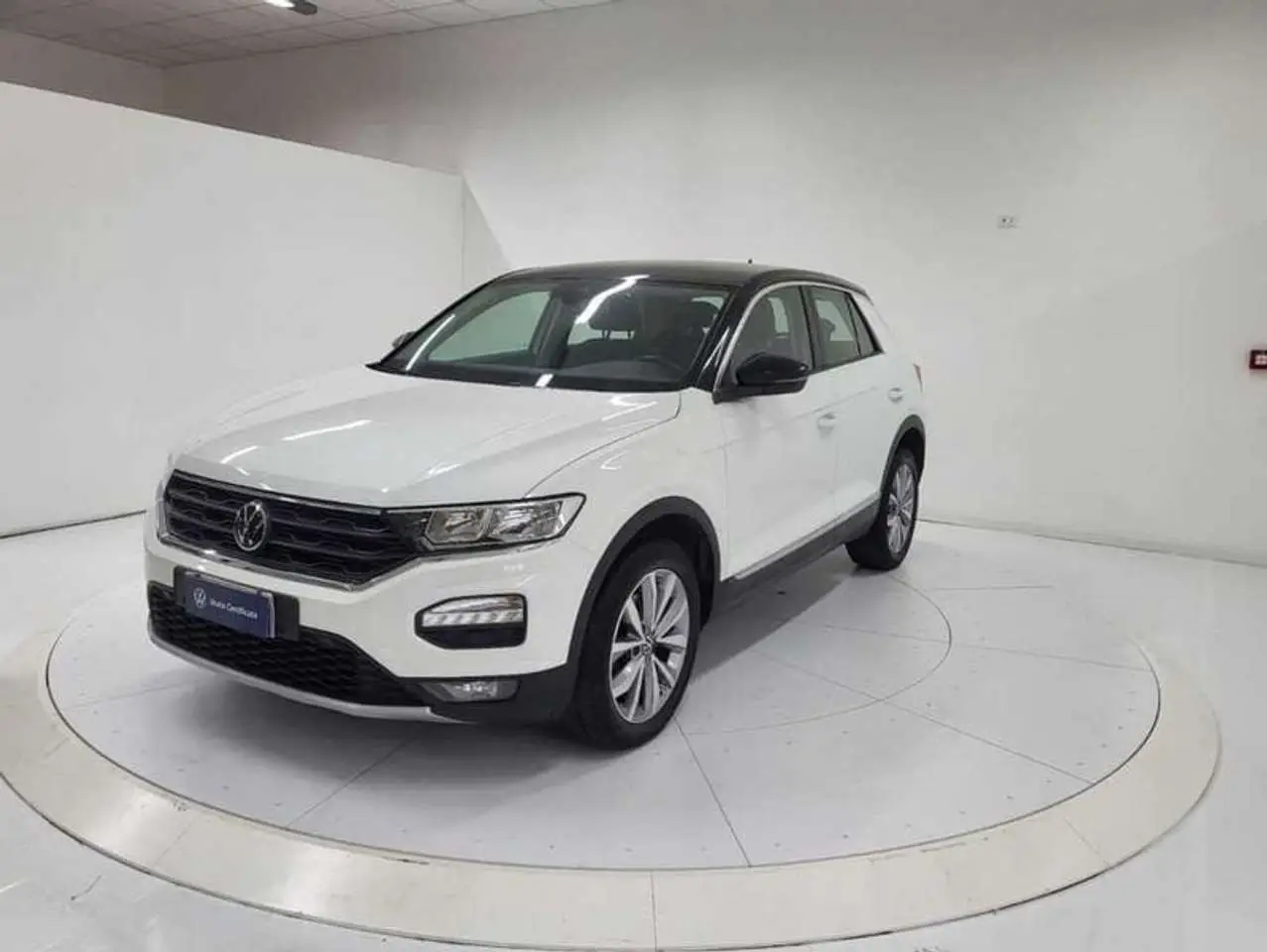 Photo 1 : Volkswagen T-roc 2021 Essence