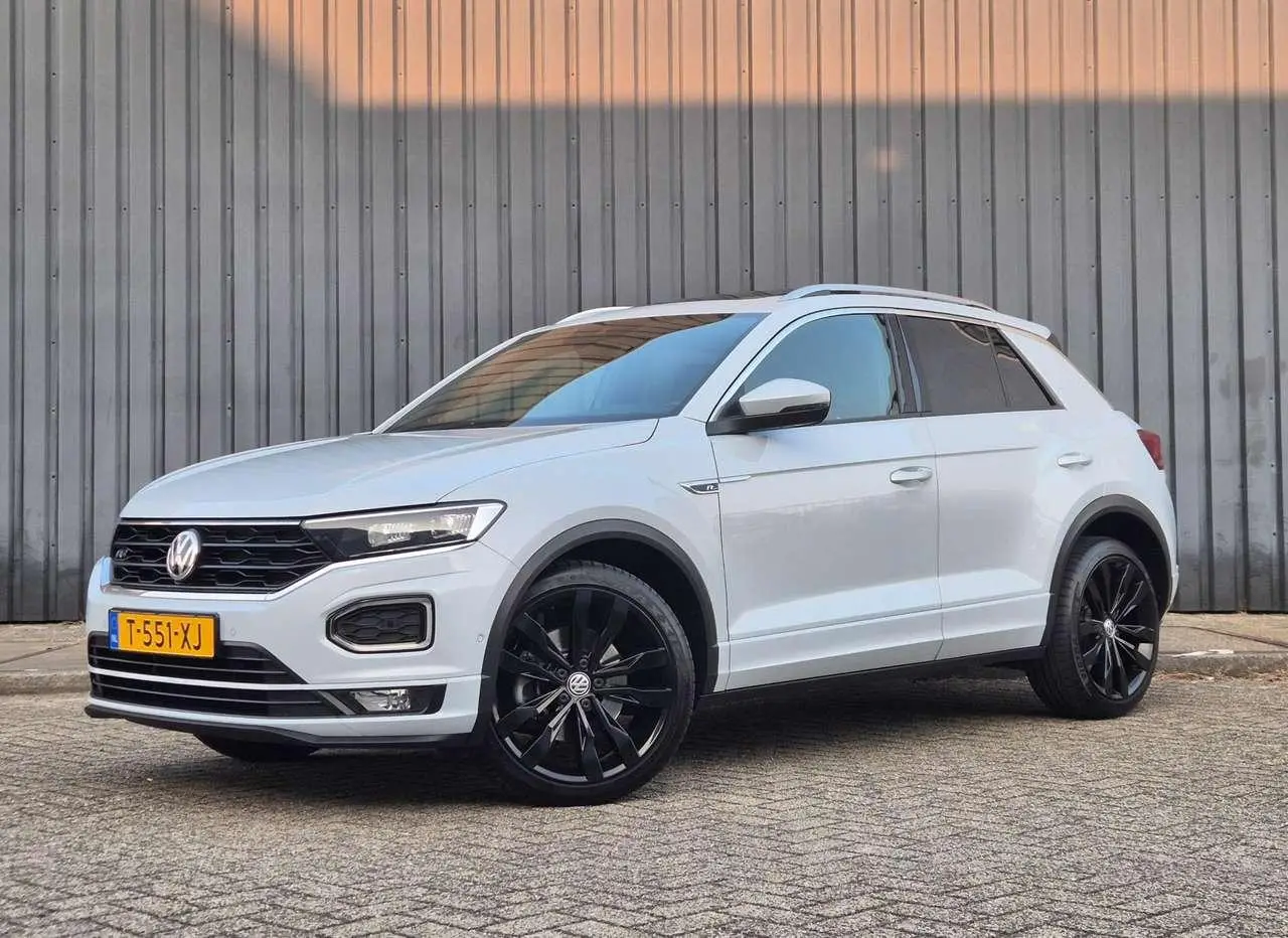 Photo 1 : Volkswagen T-roc 2019 Essence