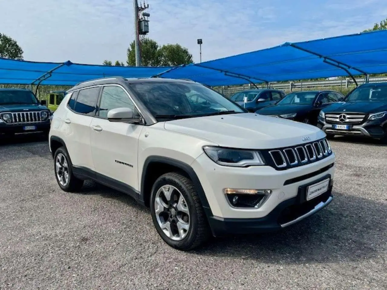 Photo 1 : Jeep Compass 2017 Diesel