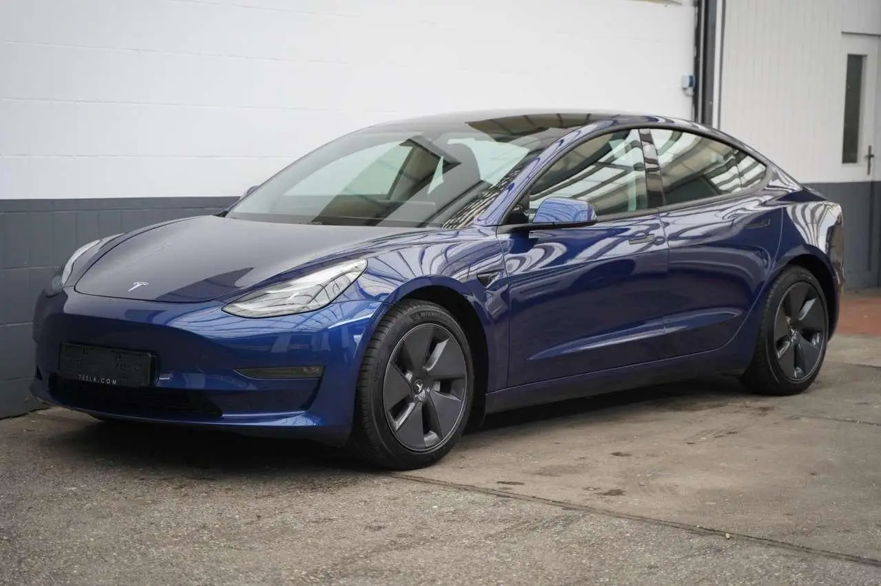 Photo 1 : Tesla Model 3 2022 Electric