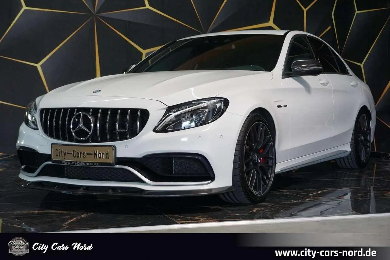 Photo 1 : Mercedes-benz Classe C 2015 Essence