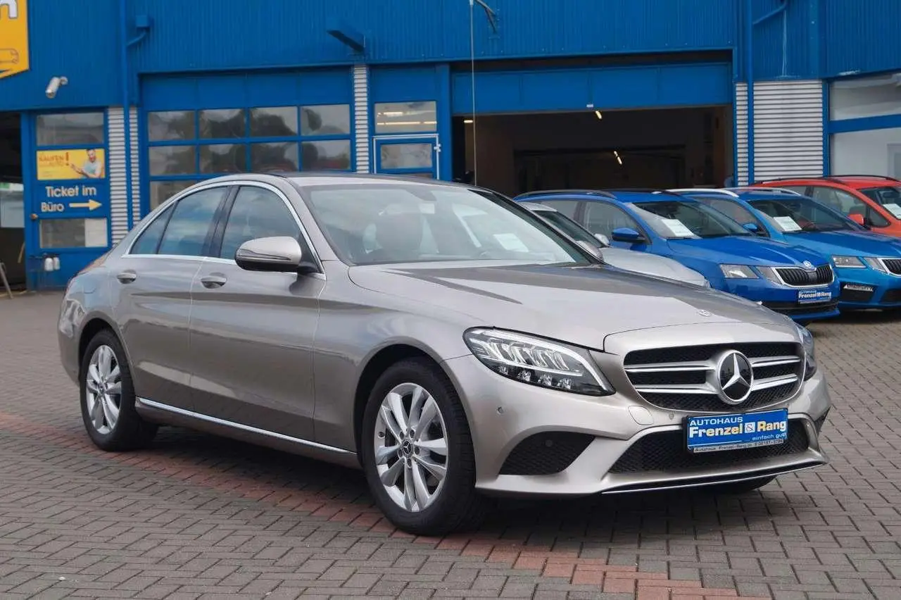 Photo 1 : Mercedes-benz Classe C 2019 Petrol