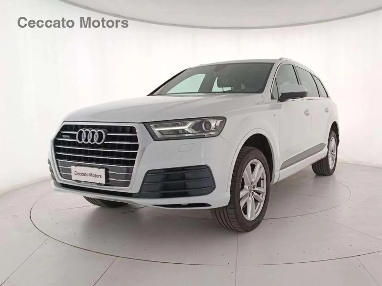 Photo 1 : Audi Q7 2015 Diesel