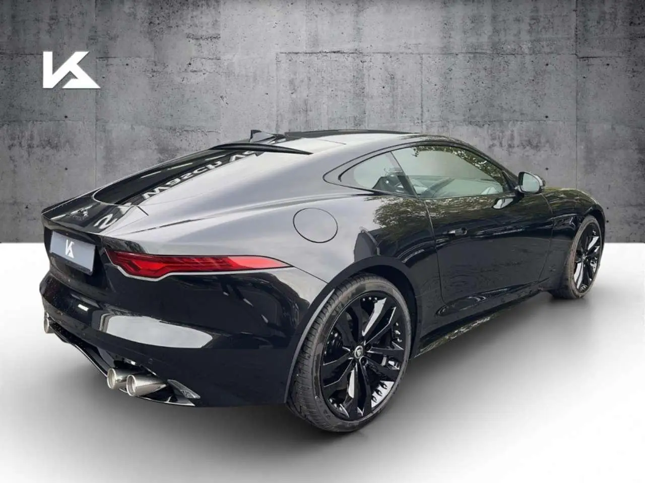 Photo 1 : Jaguar F-type 2024 Petrol