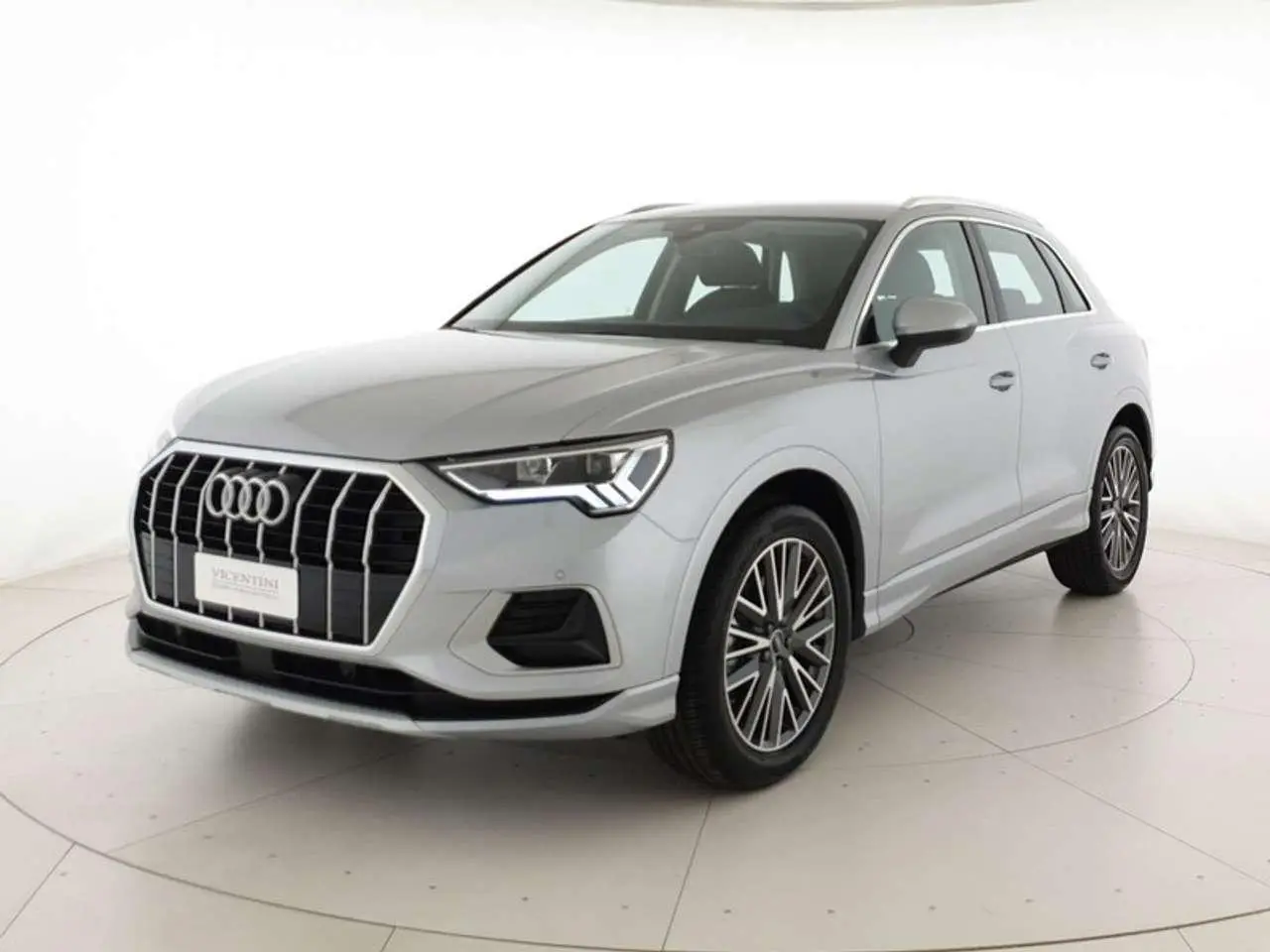 Photo 1 : Audi Q3 2024 Diesel